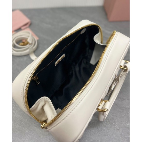 Replica Borsa Miu Miu Arcadie Matelasse Nappa Crema
