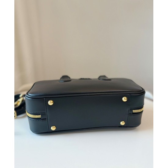 Replica Borsa tote Miumiu Arcadie Nero Imitazioni Replica Borsa tote Miumiu Arcadie Nero