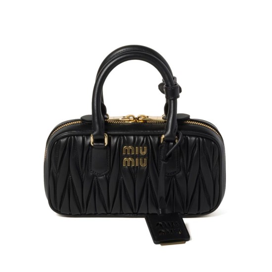 Replica Borsa Miu Miu Arcadie Matelasse Mini nappa Nero Imitazioni Replica Borsa Miu Miu Arcadie Matelasse Mini nappa Nero