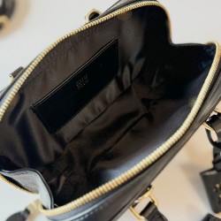 Replica Borsa Miu Miu Arcadie Matelasse Mini nappa Nero Imitazioni Replica Borsa Miu Miu Arcadie Matelasse Mini nappa Nero
