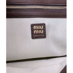 Borsa a tracolla Miumiu Adventure Nappa 5BC181 Caffè