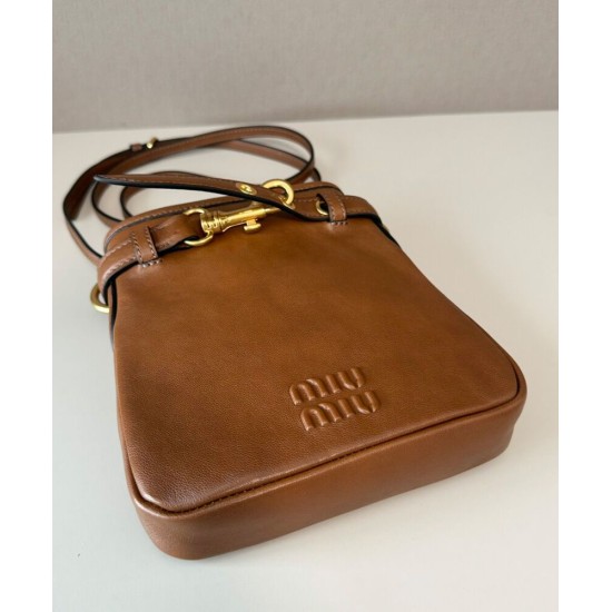 Replica Pochette Miu Miu 5NR461 Marrone Imitazioni Replica Pochette Miu Miu 5NR461 Marrone
