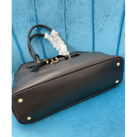 Replica Borsa tote Miu Miu Adventure nappa 5BG291 Nero Imitazioni Replica Borsa tote Miu Miu Adventure nappa 5BG291 Nero