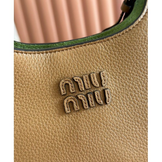 Replica Borse Firmate a mano Miu Miu Hobo tote 5BA304 Marrone Imitazioni Replica Borse Firmate a mano Miu Miu Hobo tote 5BA304 Marrone