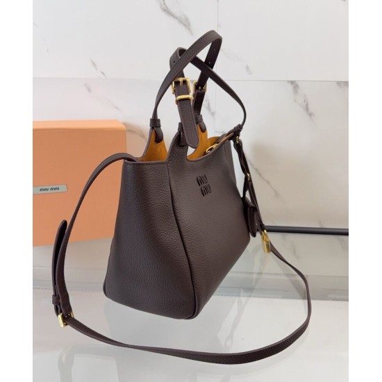 Replica Borse a mano Miu Miu Hobo tote 5BA304 Caffè Imitazioni Replica Borse a mano Miu Miu Hobo tote 5BA304 Caffè