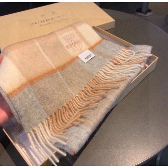 Replica Borsa Sciarpa Burberry Check Classical cashmere Beige 30 x 168 Imitazioni Replica Borsa Sciarpa Burberry Check Classical cashmere Beige 30 x 168