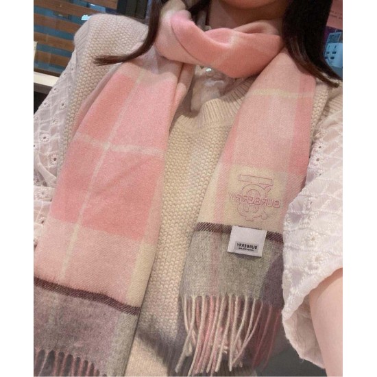 Replica Sciarpa Burberry Check Classical cashmere rosa 30 x 168 Imitazioni Replica Sciarpa Burberry Check Classical cashmere rosa 30 x 168