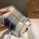 Replica Alta gamma Sciarpa Burberry Check Classical cashmere grigio/blu 30 x 168 Imitazioni Replica Alta gamma Sciarpa Burberry Check Classical cashmere grigio/blu 30 x 168