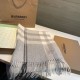 Replica Alta gamma Sciarpa Burberry Check Classical cashmere 30 x 200 Grigio Imitazioni Replica Alta gamma Sciarpa Burberry Check Classical cashmere 30 x 200 Grigio