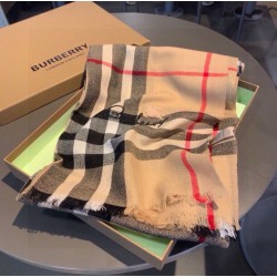 Dettagli perfetti Sciarpa cashmere Burberry Check Beige con bordi sfrangiati 70 x 200