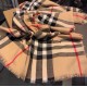 Replica Dettagli perfetti Sciarpa cashmere Burberry Check Beige con bordi sfrangiati 70 x 200 Imitazioni Replica Dettagli perfetti Sciarpa cashmere Burberry Check Beige con bordi sfrangiati 70 x 200