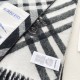Replica Sciarpa in cashmere con motivo check Burberry e orlo con nappe Nero/bianca 30 x 168 Imitazioni Replica Sciarpa in cashmere con motivo check Burberry e orlo con nappe Nero/bianca 30 x 168