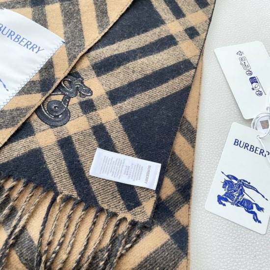 Replica Borsa falso Sciarpa in cashmere con motivo check Burberry e orlo con nappe Nero/marrone 30 x 168 Imitazioni Replica Borsa falso Sciarpa in cashmere con motivo check Burberry e orlo con nappe Nero/marrone 30 x 168