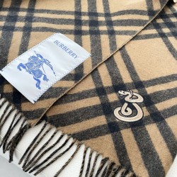 Sciarpa in cashmere con motivo check Burberry e orlo con nappe Nero/marrone 30 x 168 Sciarpa in cashmere con motivo check Burberry e orlo con nappe Nero/marrone 30 x 168