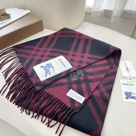 Replica falso Sciarpa in cashmere con motivo check Burberry e orlo con nappe nero/rosso 30 x 168 Imitazioni Replica falso Sciarpa in cashmere con motivo check Burberry e orlo con nappe nero/rosso 30 x 168