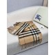 Replica Dettagli perfetti Sciarpa reversibile Burberry cashmere con motivo check e scudo B beige archivio 30 x 168