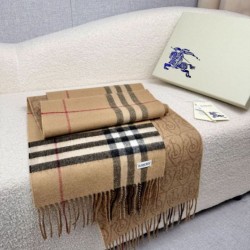 Replica Dettagli perfetti Sciarpa reversibile Burberry cashmere con motivo check e scudo B beige archivio 30 x 168 Imitazioni Replica Dettagli perfetti Sciarpa reversibile Burberry cashmere con motivo check e scudo B beige archivio 30 x 168