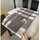 Replica Pari Sciarpa Burberry Check Classical cashmere 30 x 180 Grigio Imitazioni Replica Pari Sciarpa Burberry Check Classical cashmere 30 x 180 Grigio