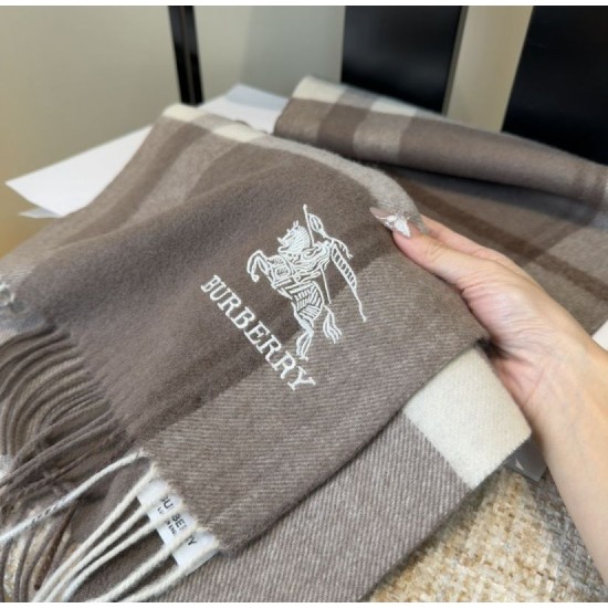 Replica Pari Sciarpa Burberry Check Classical cashmere 30 x 180 Grigio Imitazioni Replica Pari Sciarpa Burberry Check Classical cashmere 30 x 180 Grigio