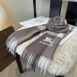 Replica Pari Sciarpa Burberry Check Classical cashmere 30 x 180 Grigio Imitazioni Replica Pari Sciarpa Burberry Check Classical cashmere 30 x 180 Grigio