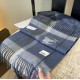 Replica Sciarpa Burberry Check Classical cashmere 30 x 180 Blu Imitazioni Replica Sciarpa Burberry Check Classical cashmere 30 x 180 Blu