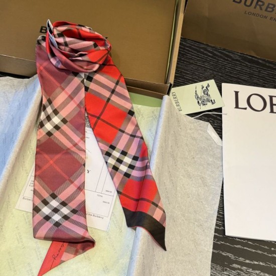 Replica Pari Sciarpa in seta con motivo a quadri Vintage Check Burberry 8 x 180 Rosso Imitazioni Replica Pari Sciarpa in seta con motivo a quadri Vintage Check Burberry 8 x 180 Rosso