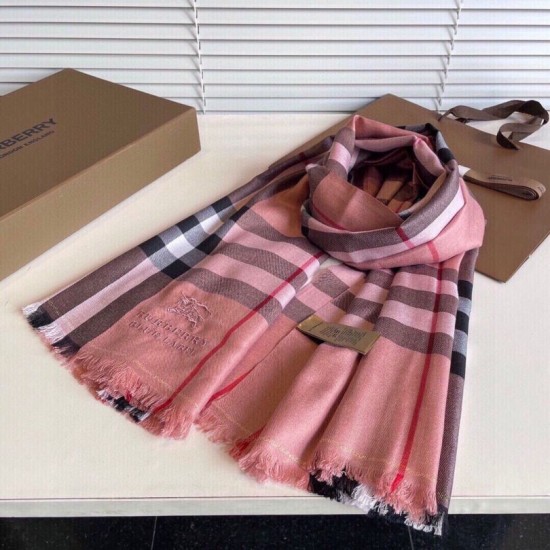 Replica Sciarpa Burberry Check Classical cashmere Rosa 70 x 200 Imitazioni Replica Sciarpa Burberry Check Classical cashmere Rosa 70 x 200