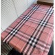 Replica Sciarpa Burberry Check Classical cashmere Rosa 70 x 200 Imitazioni Replica Sciarpa Burberry Check Classical cashmere Rosa 70 x 200