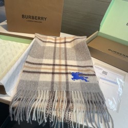 Dettagli perfetti Sciarpa reversibile cashmere con motivo check EKD Burberry 30 x 200 Grigio Dettagli perfetti Sciarpa reversibile cashmere con motivo check EKD Burberry 30 x 200 Grigio