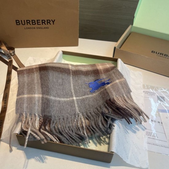 Replica Borsa Dettagli perfetti Sciarpa reversibile cashmere con motivo check EKD Burberry 30 x 200 Cammello Imitazioni Replica Borsa Dettagli perfetti Sciarpa reversibile cashmere con motivo check EKD Burberry 30 x 200 Cammello