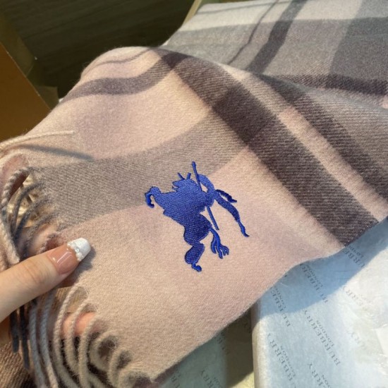 Replica Sciarpa reversibile cashmere con motivo check EKD Burberry 30 x 200 Rosa Imitazioni Replica Sciarpa reversibile cashmere con motivo check EKD Burberry 30 x 200 Rosa