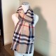 Replica Borsa Sciarpa/Scialle cashmere con motivo check vintage Burberry Archive Beige 90 x 200