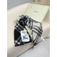 Replica Sciarpa/coperta lana con motivo check Burberry etichetta equestre 30 x 180 Nero Imitazioni Replica Sciarpa/coperta lana con motivo check Burberry etichetta equestre 30 x 180 Nero
