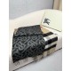 Replica Dettagli perfetti Sciarpa reversibile TB cashmere/lana con motivo a quadri Burberry 30 x 180 Nero/marrone Imitazioni Replica Dettagli perfetti Sciarpa reversibile TB cashmere/lana con motivo a quadri Burberry 30 x 180 Nero/marrone