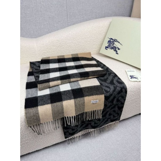 Replica Dettagli perfetti Sciarpa reversibile TB cashmere/lana con motivo a quadri Burberry 30 x 180 Nero/marrone Imitazioni Replica Dettagli perfetti Sciarpa reversibile TB cashmere/lana con motivo a quadri Burberry 30 x 180 Nero/marrone