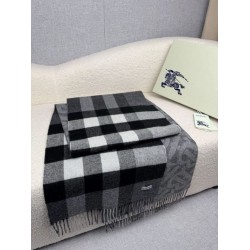 Sciarpa reversibile TB cashmere/lana con motivo a quadri Burberry 30 x 180 Nero Sciarpa reversibile TB cashmere/lana con motivo a quadri Burberry 30 x 180 Nero