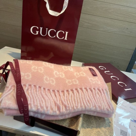 Replica falso Sciarpa Gucci GG in misto lana alpaca 37 x 200 rosa Imitazioni Replica falso Sciarpa Gucci GG in misto lana alpaca 37 x 200 rosa