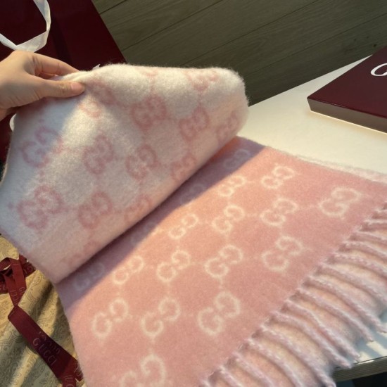 Replica falso Sciarpa Gucci GG in misto lana alpaca 37 x 200 rosa Imitazioni Replica falso Sciarpa Gucci GG in misto lana alpaca 37 x 200 rosa