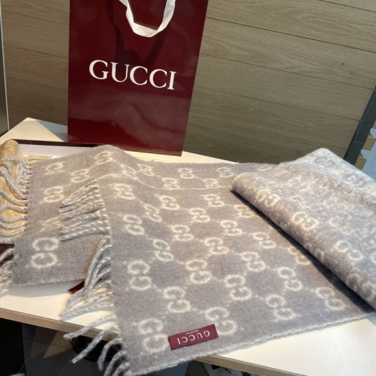 Replica Alta gamma Sciarpa Gucci GG in misto lana alpaca 37 x 200 Grigio Imitazioni Replica Alta gamma Sciarpa Gucci GG in misto lana alpaca 37 x 200 Grigio