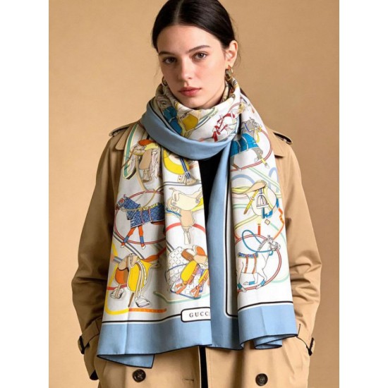 Replica Scialle reversibile Gucci velluto con stampa cavalli 140 Azzurro Imitazioni Replica Scialle reversibile Gucci velluto con stampa cavalli 140 Azzurro