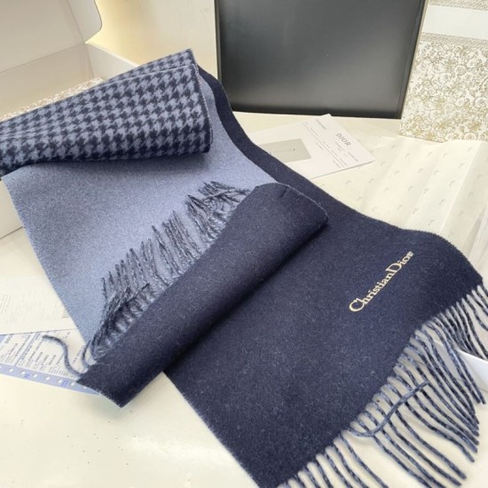 Replica Sciarpe Dior misto lana e cashmere 32 x 200 Blu Imitazioni Replica Sciarpe Dior misto lana e cashmere 32 x 200 Blu