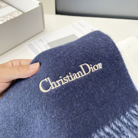 Replica Sciarpe Dior misto lana e cashmere 32 x 200 Blu Imitazioni Replica Sciarpe Dior misto lana e cashmere 32 x 200 Blu