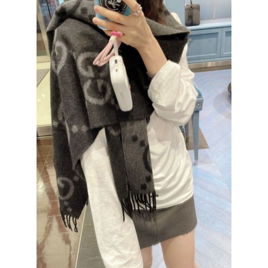 Replica Sciarpa Gucci GG Cashmere Jacquard Grigio 35 x 190 Imitazioni Replica Sciarpa Gucci GG Cashmere Jacquard Grigio 35 x 190
