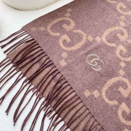 Replica Sciarpa reversibile Gucci GG cashmere marrone 50 x 190 Imitazioni Replica Sciarpa reversibile Gucci GG cashmere marrone 50 x 190