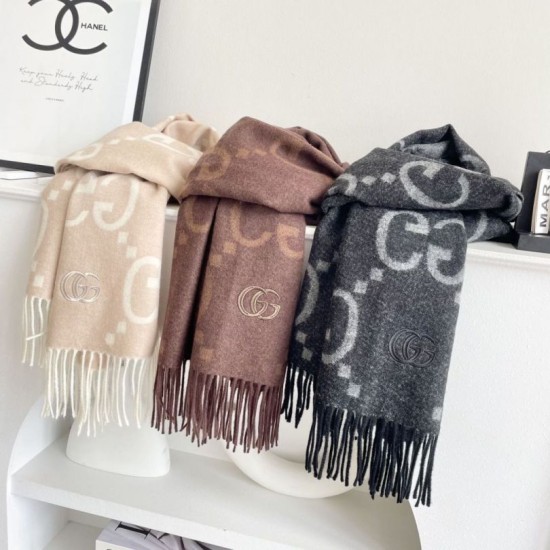 Replica Dettagli perfetti Sciarpa reversibile Gucci GG cashmere Rosa 50 x 190 Imitazioni Replica Dettagli perfetti Sciarpa reversibile Gucci GG cashmere Rosa 50 x 190