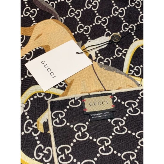 Replica Pari falso Scialle reversibile seta e lana Gucci con motivo a sella da equitazione 140 Imitazioni Replica Pari falso Scialle reversibile seta e lana Gucci con motivo a sella da equitazione 140