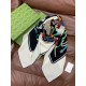 Replica Pari Scialle reversibile Gucci seta e cashmere Modello di equitazione 140 02 Imitazioni Replica Pari Scialle reversibile Gucci seta e cashmere Modello di equitazione 140 02