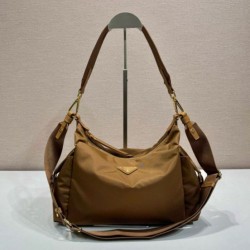 Replica Bora Pari a spalla Prada Explore grande Re-Nylon 1BC264 Marrone