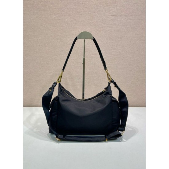 Replica Perfetta a spalla Prada Explore grande Re-Nylon 1BC264 Nero Imitazioni Replica Perfetta a spalla Prada Explore grande Re-Nylon 1BC264 Nero