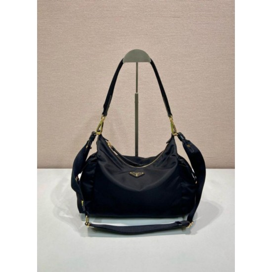 Replica Perfetta a spalla Prada Explore grande Re-Nylon 1BC264 Nero Imitazioni Replica Perfetta a spalla Prada Explore grande Re-Nylon 1BC264 Nero